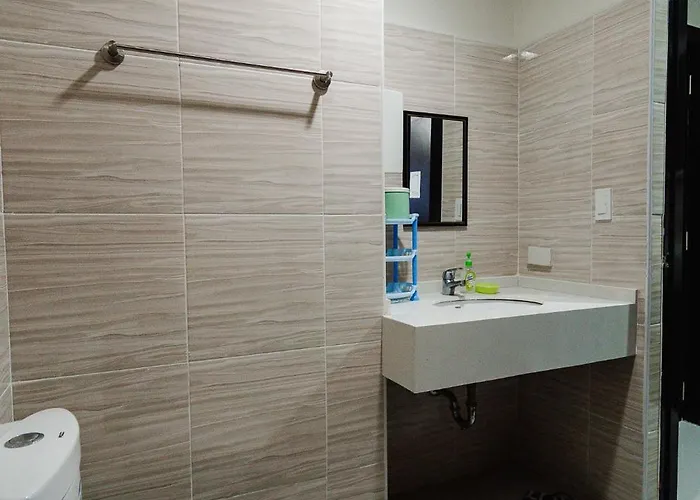 8c Unit With Free Wifi Pool And Gym