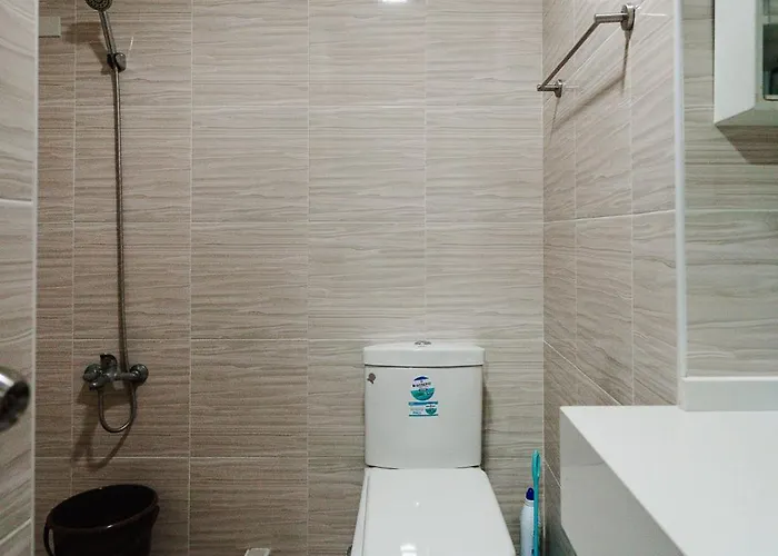 8c Unit With Free Wifi Pool And Gym Apartment *